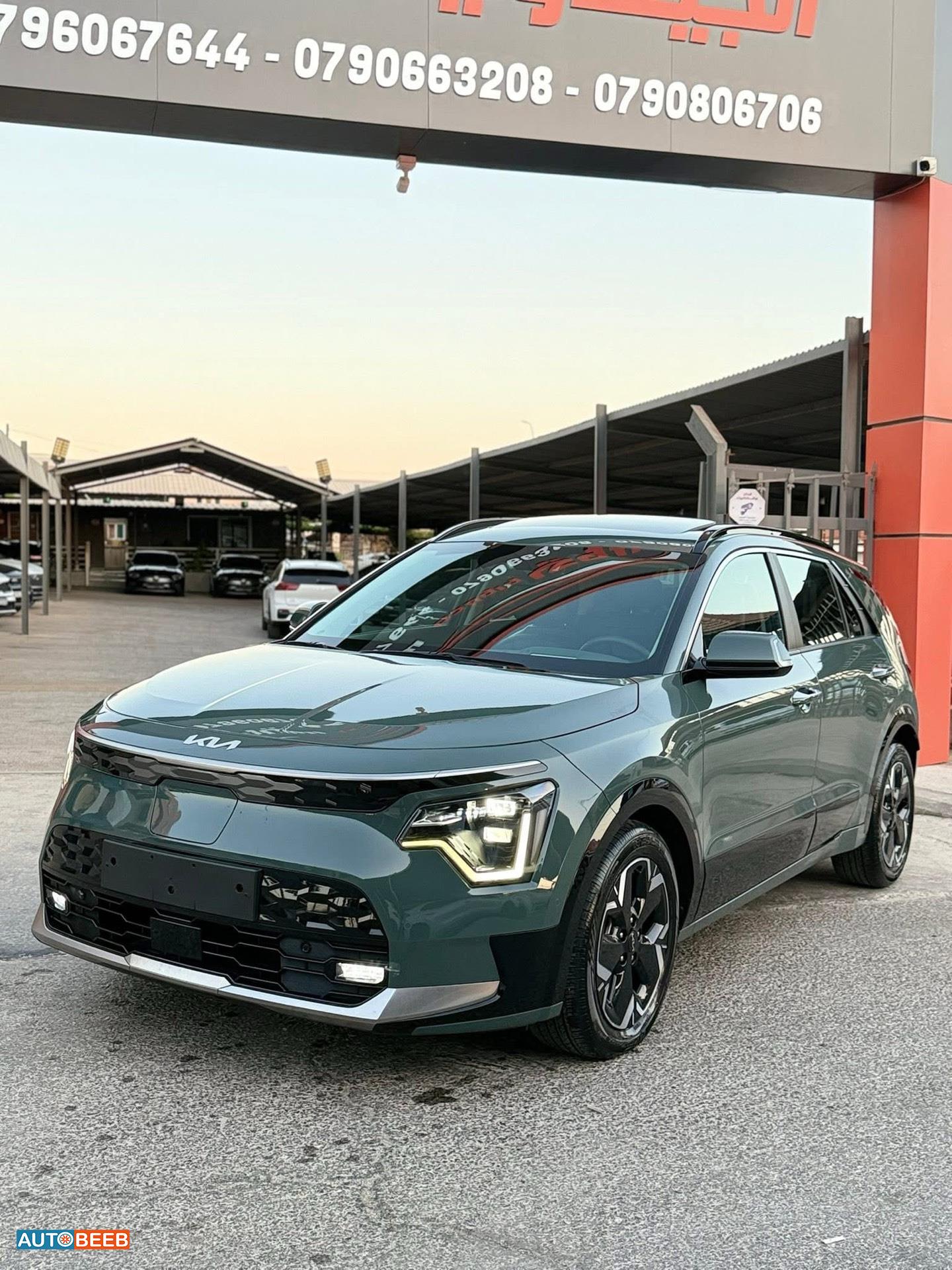 كيا نيرو 2023