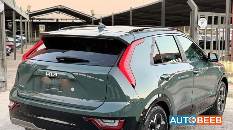 كيا نيرو 2023