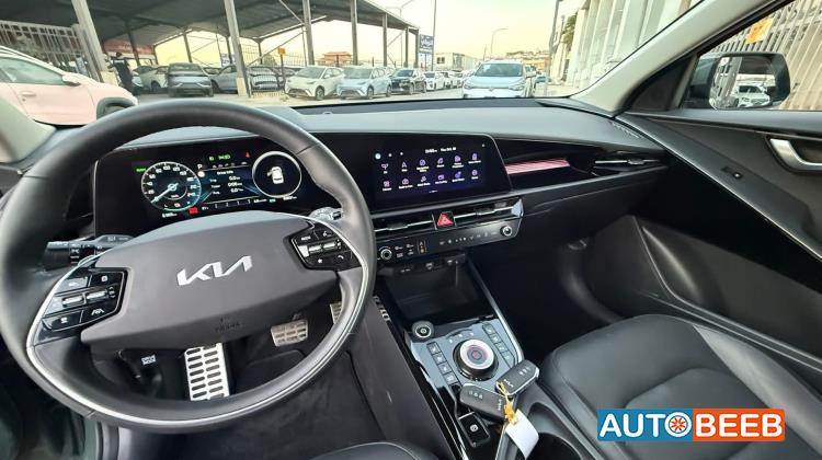 كيا نيرو 2023