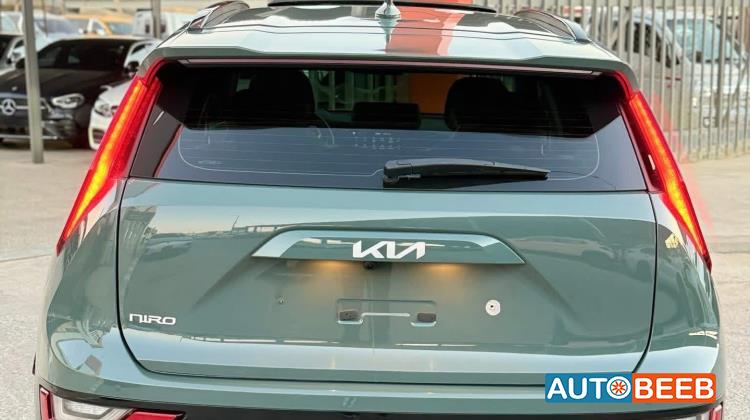 كيا نيرو 2023