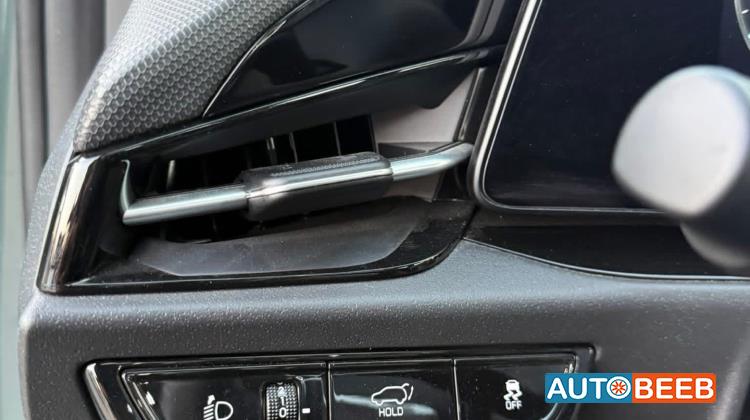 كيا نيرو 2023