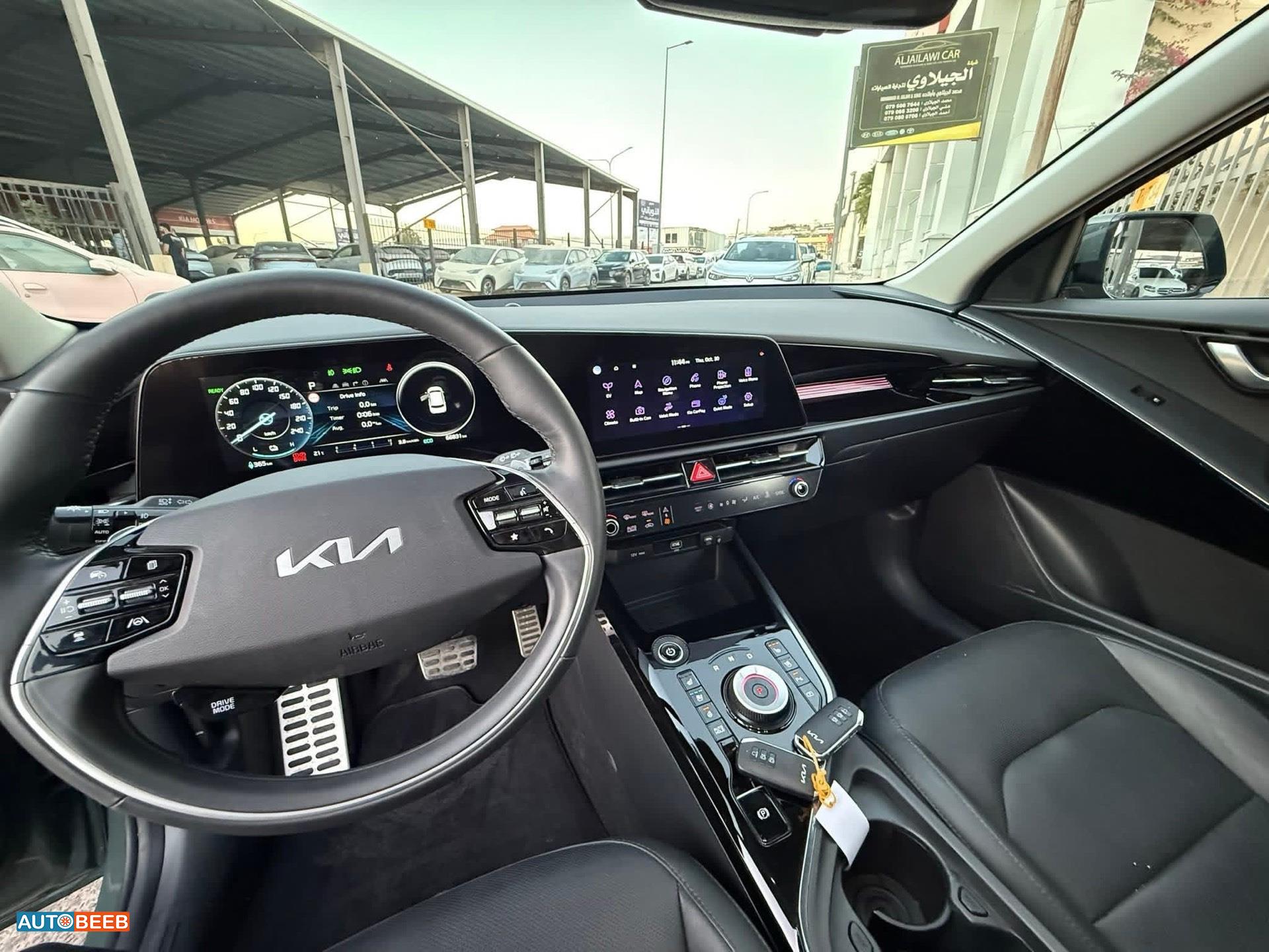 كيا نيرو 2023