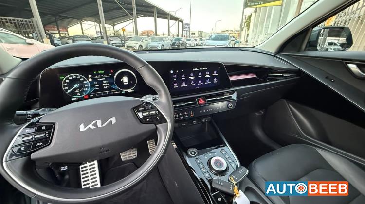 كيا نيرو 2023