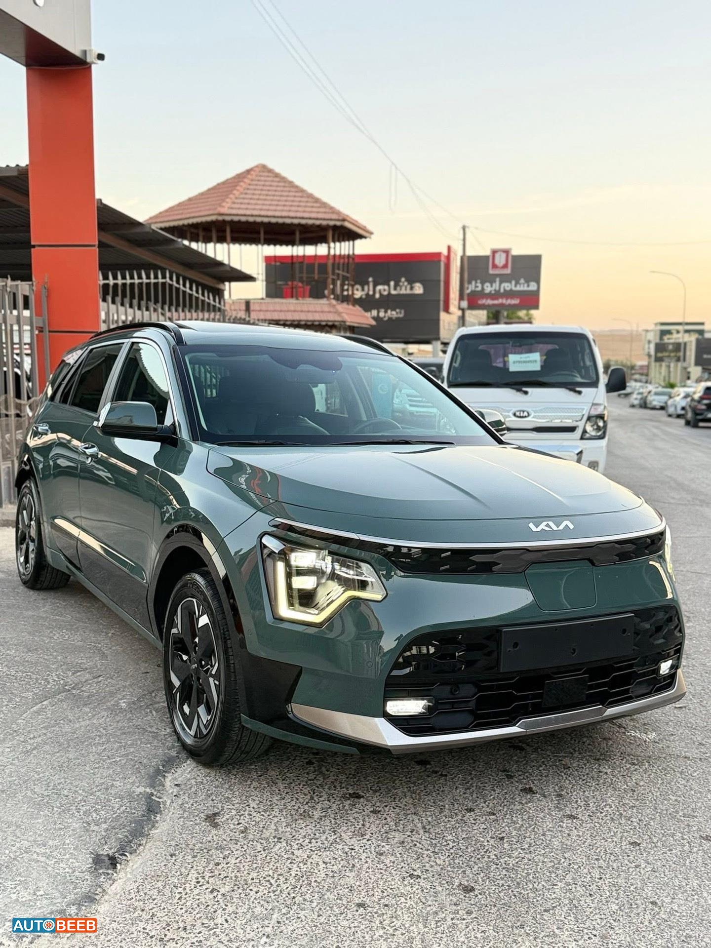 كيا نيرو 2023