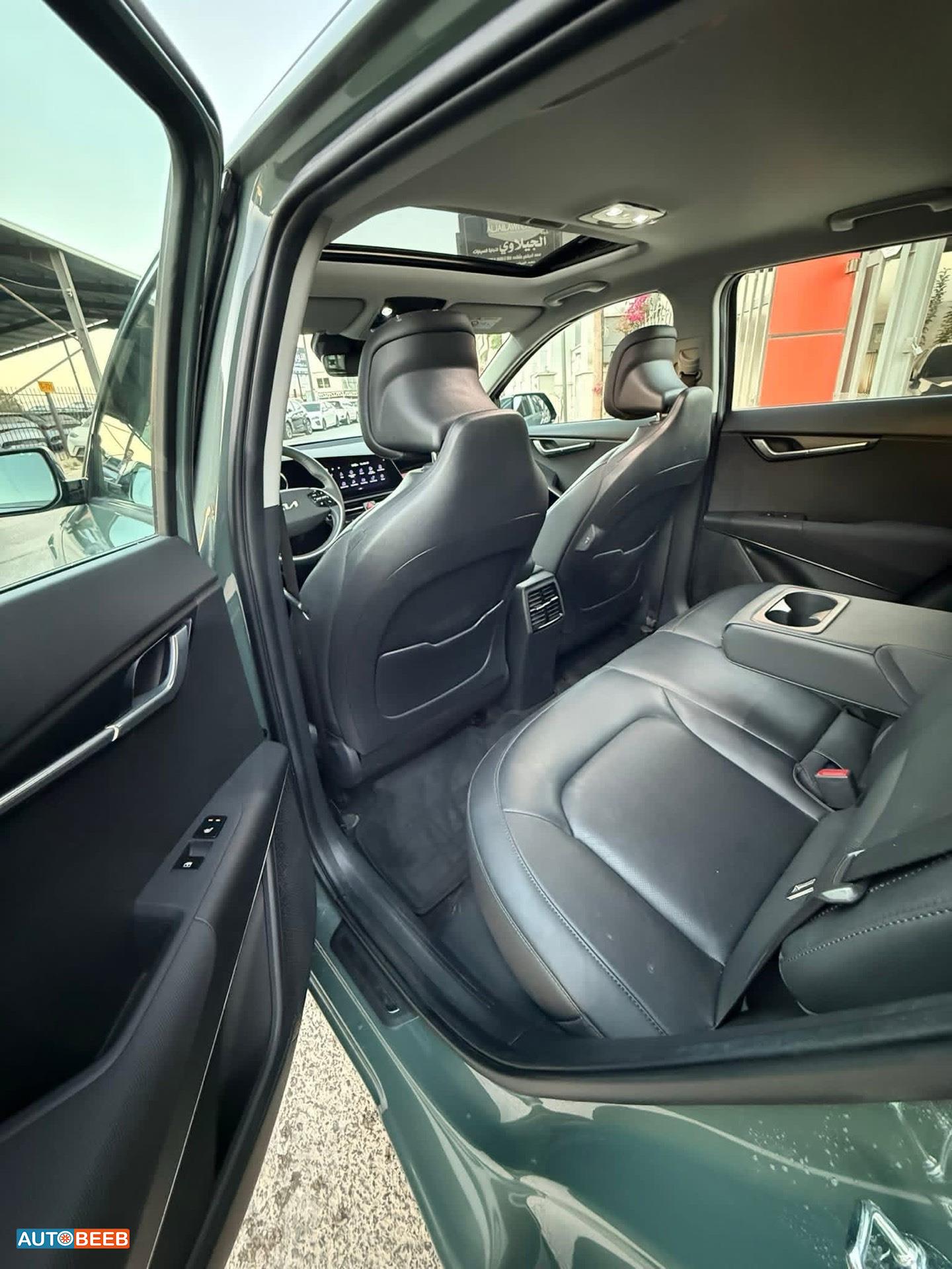 كيا نيرو 2023