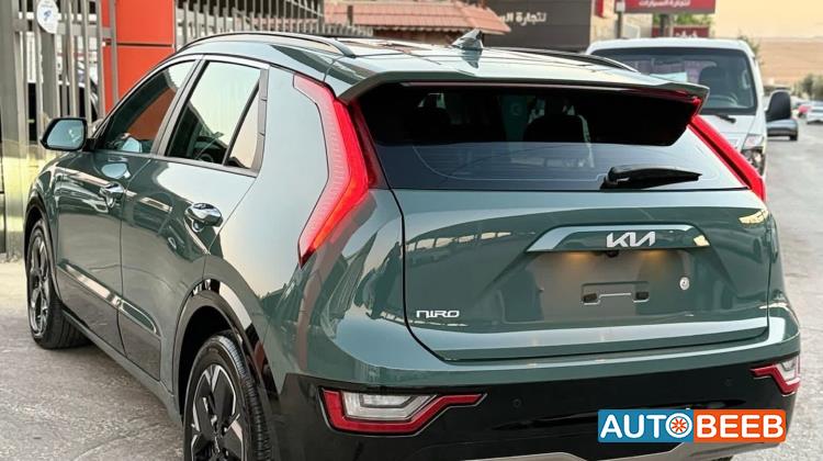 كيا نيرو 2023