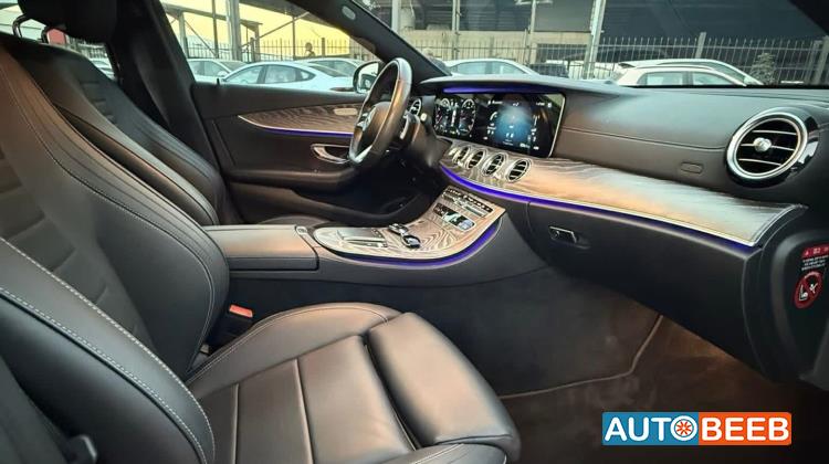 مرسيدس بنز E350 2021