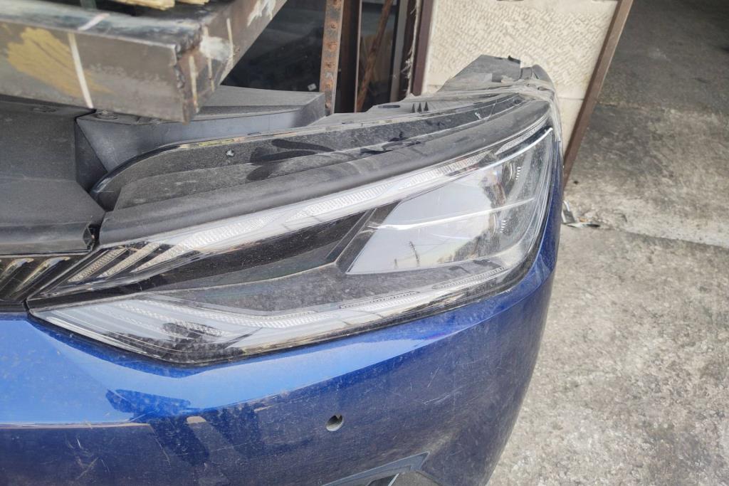 ضوء امامي شمال كيا ev6 2022 2023