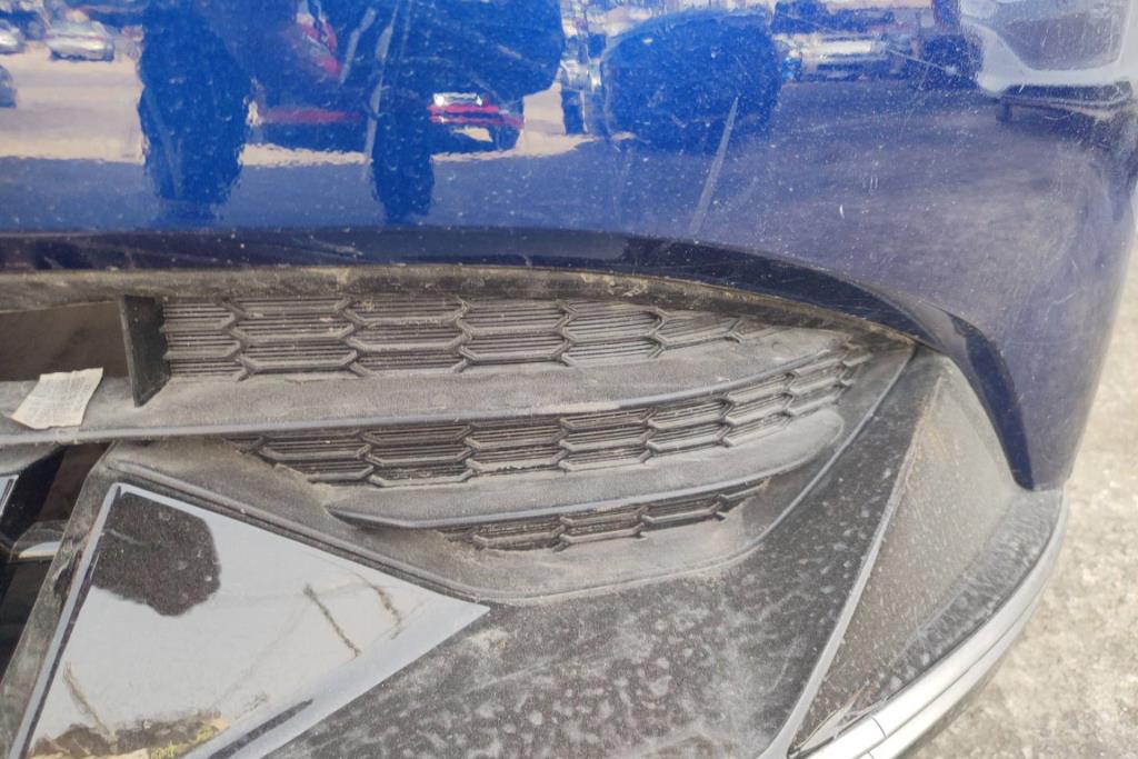 تسكيرة طمبون امامي شمال كيا ev6 2022 2023