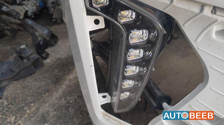 كشاف امامي يمين هيونداي ايونيك كهرباء 2017 2018