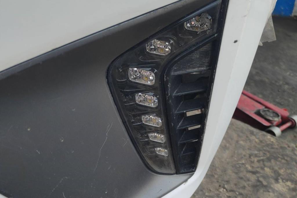Lights Spotlight Hyundai Ioniq