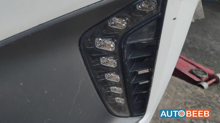 Lights Spotlight Hyundai Ioniq