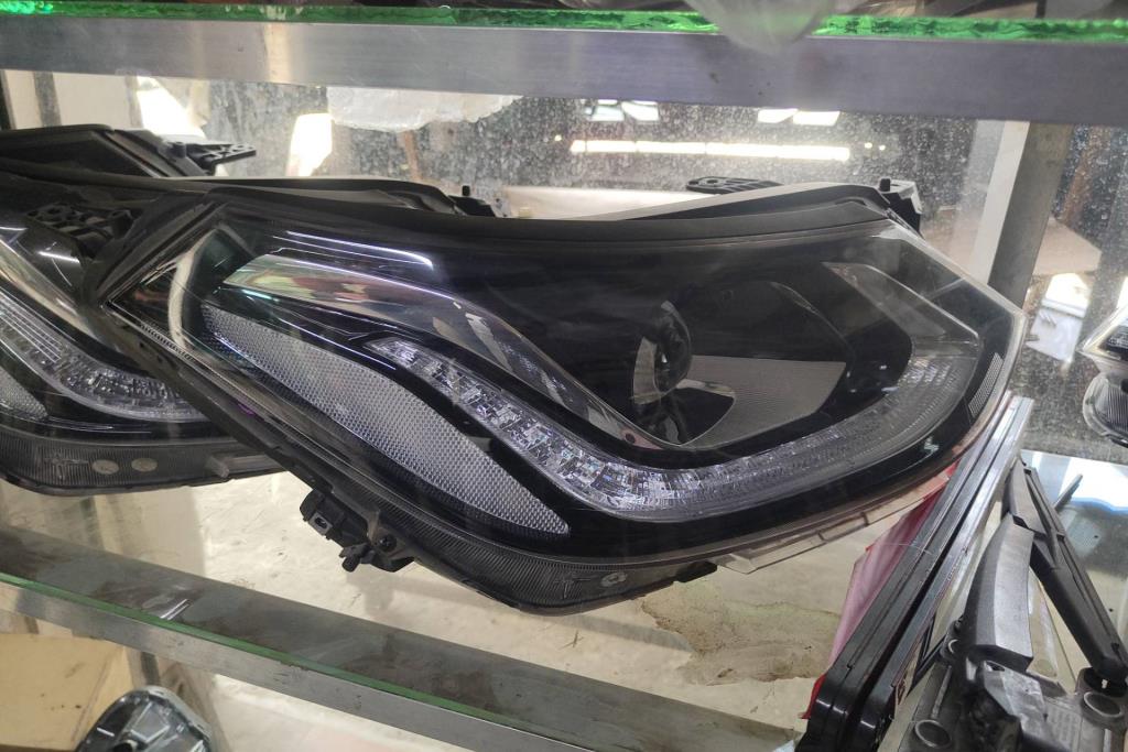 Lights Front light Chevrolet Bolt