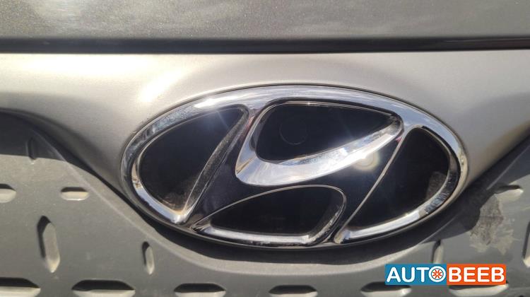 شعار طمبون امامي هيونداي كونا 2020 2021