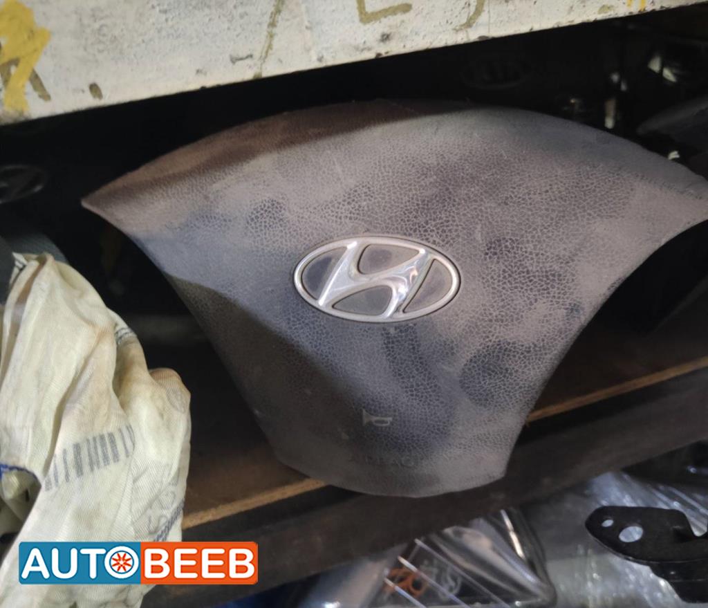 Cabin  Steering Wheel Hyundai Sonata