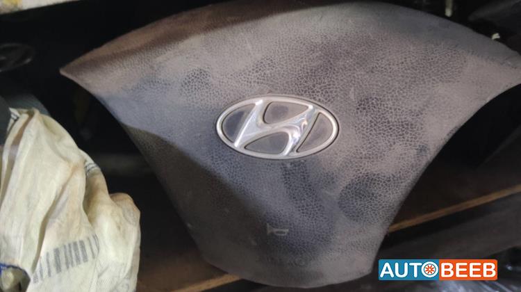 Cabin  Steering Wheel Hyundai Sonata