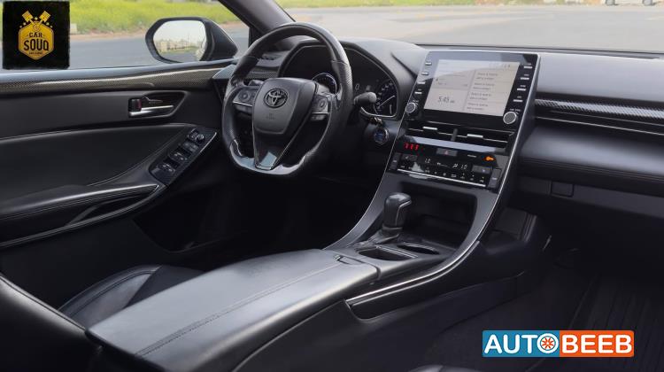 تويوتا افالون 2019