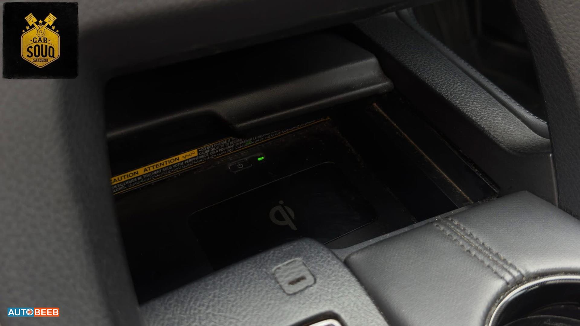 تويوتا افالون 2019