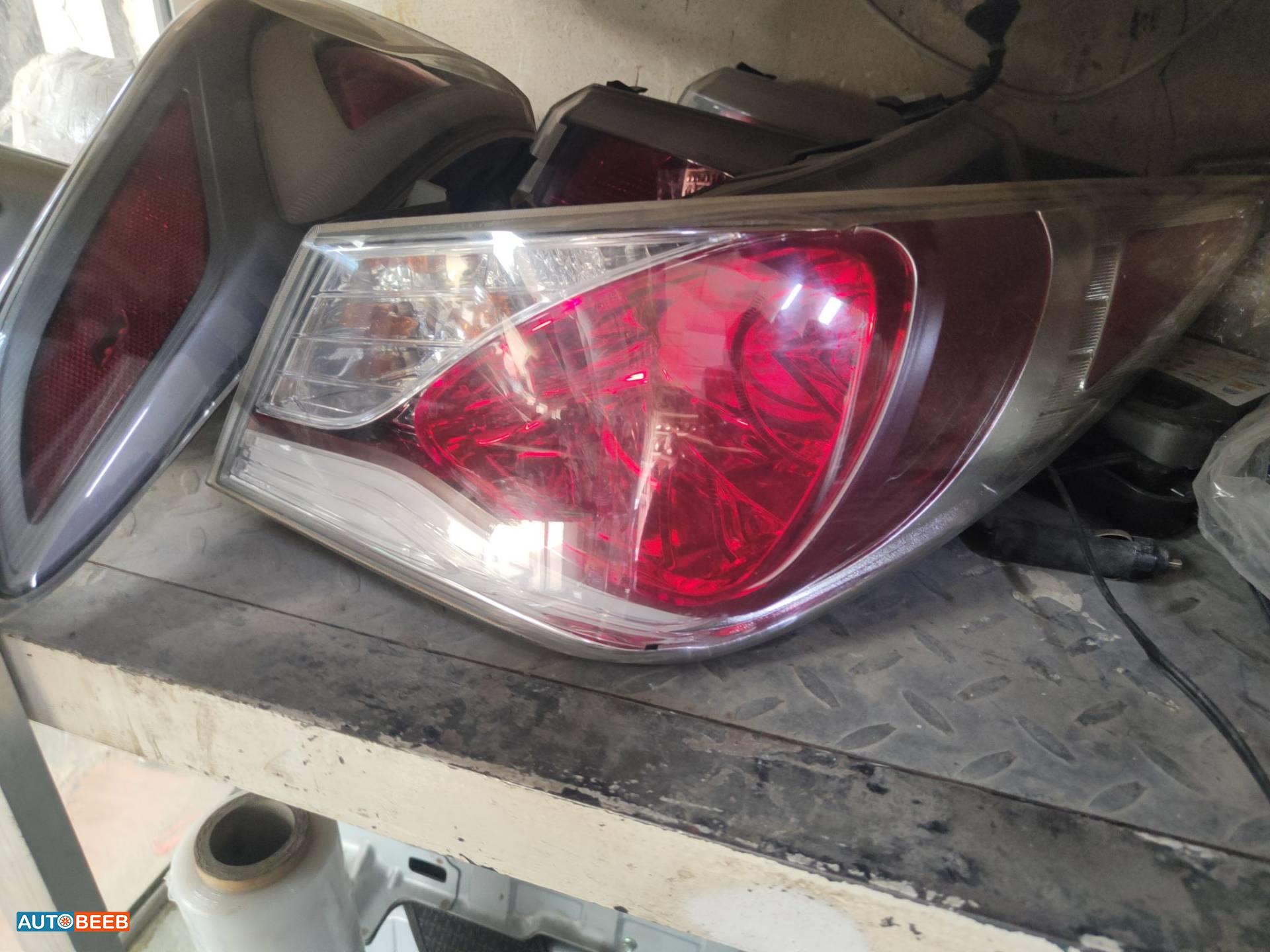 ضوء خلفي يمين شمال هيونداي سوناتا 2012 2013