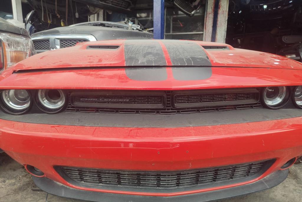 شل امامي علوي دودج تشالنجر 2018 2019 2020