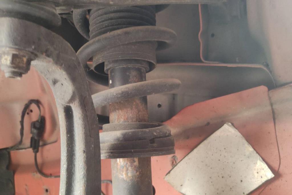  Shock Absorber Dodge Challenger