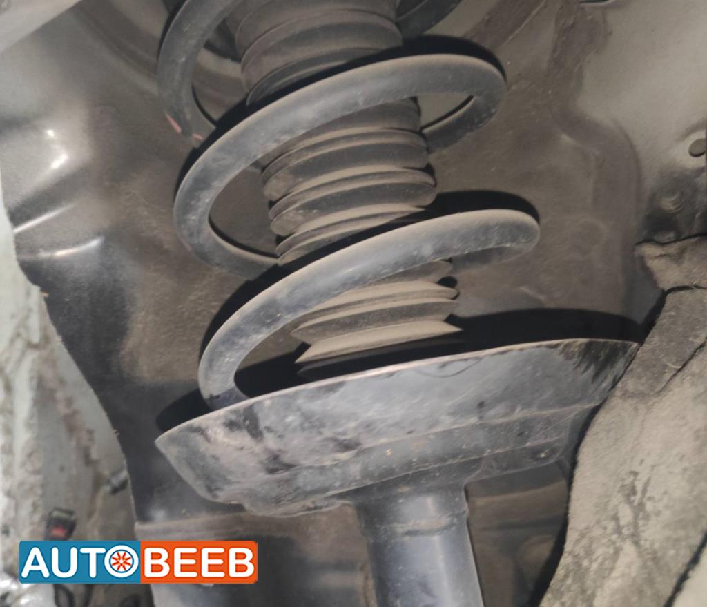  Shock Absorber Toyota Highlander