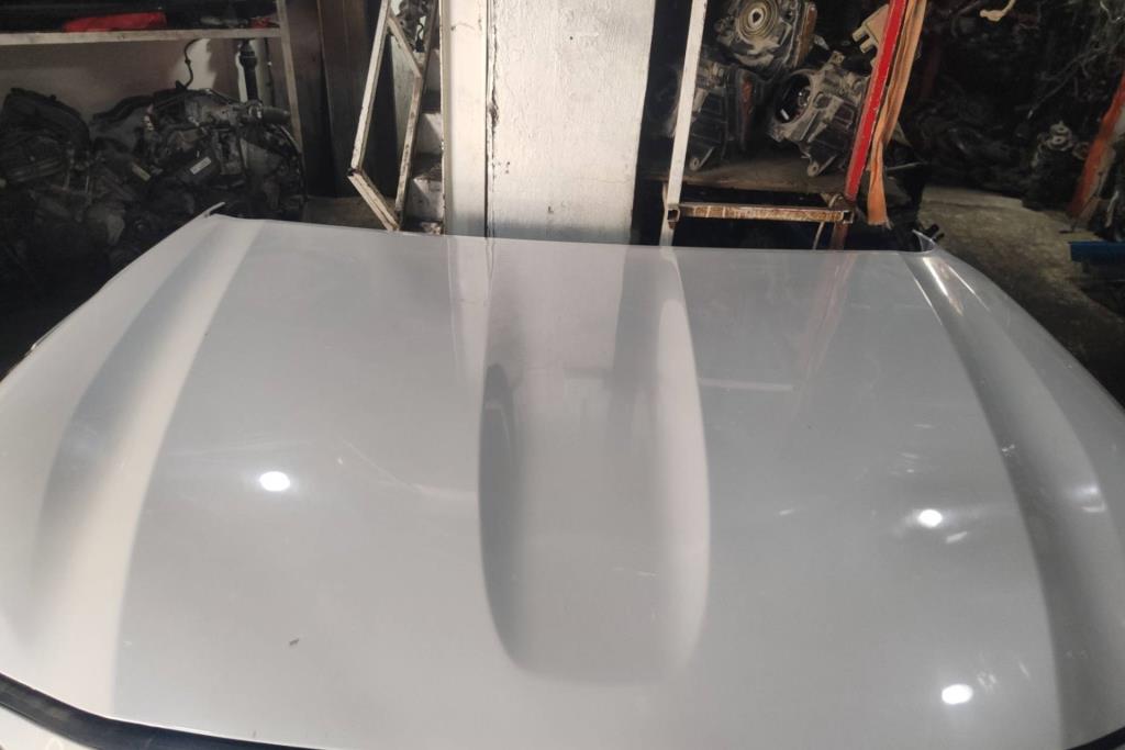 غطاء محرك تويوتا هايلاندر 2022 2023