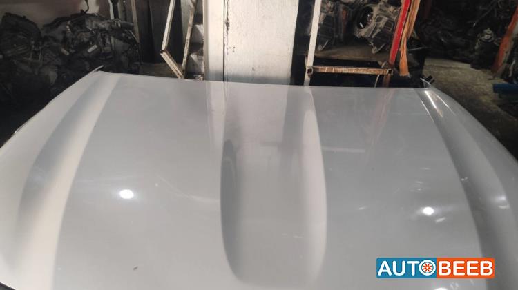 غطاء محرك تويوتا هايلاندر 2022 2023