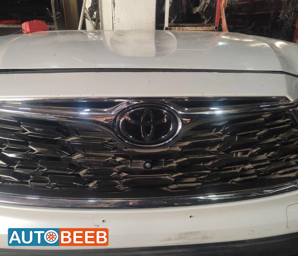 Body  Grilles Toyota Highlander