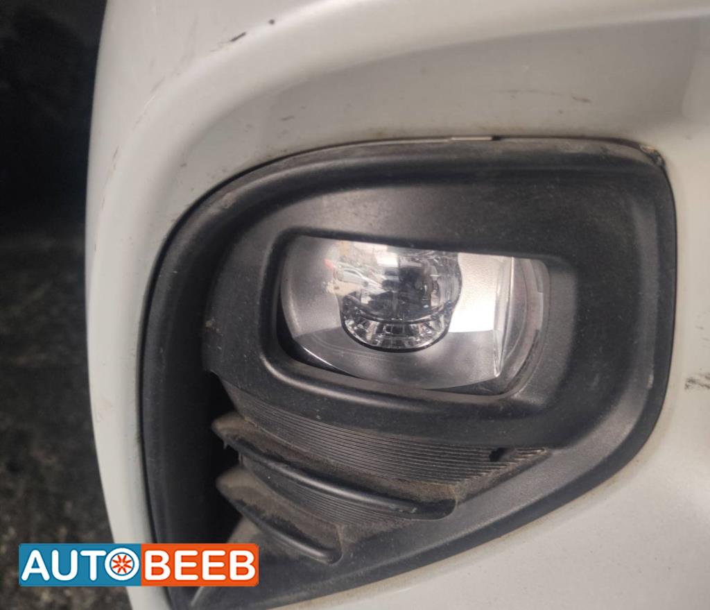 Lights Spotlight Toyota Highlander