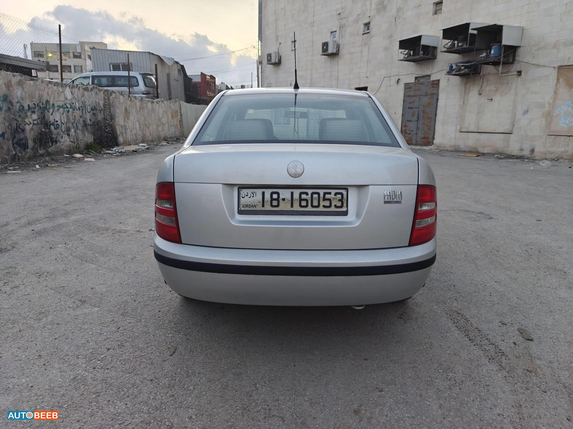 سكودا فابيا 2004