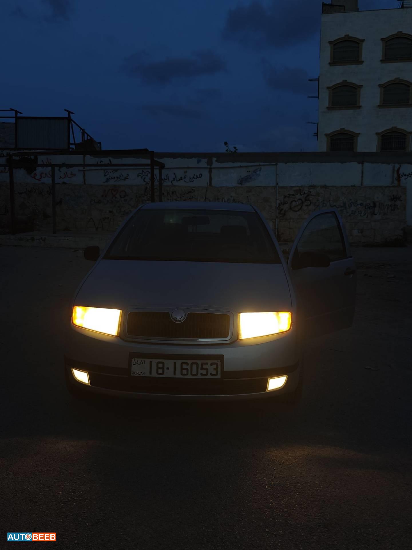 سكودا فابيا 2004