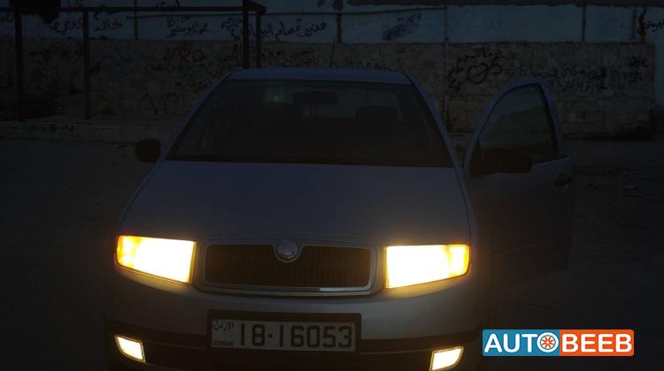 سكودا فابيا 2004