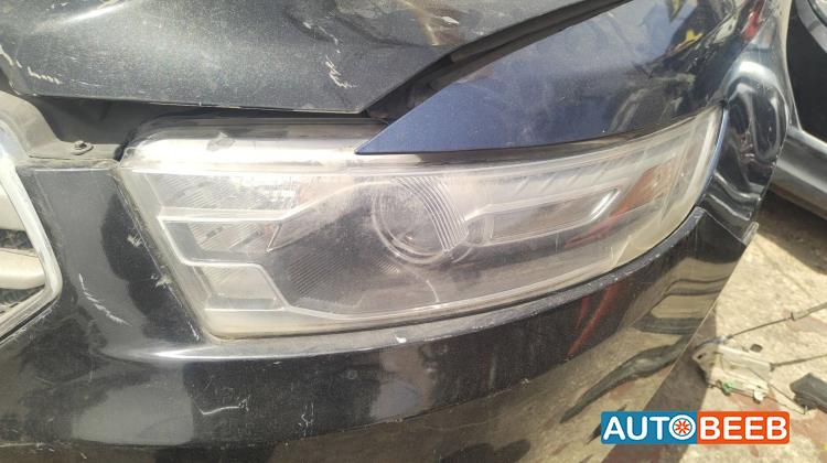 ضوء امامي شمال فورد تورس 2015 2016 2017