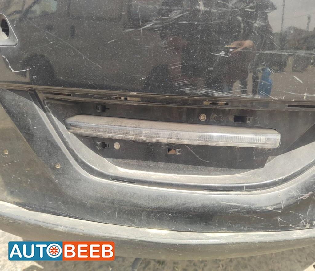 كشاف امامي يمين فورد تورس 2015 2016 2017