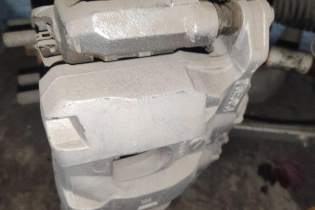 مخ بريك فورد اكسبلورر 2021 2022 2023