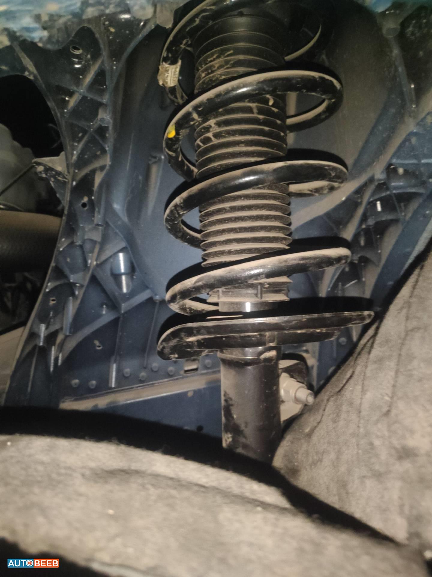 صنوبرص أمامي فورد اكسبلورر 2021 2022 2023