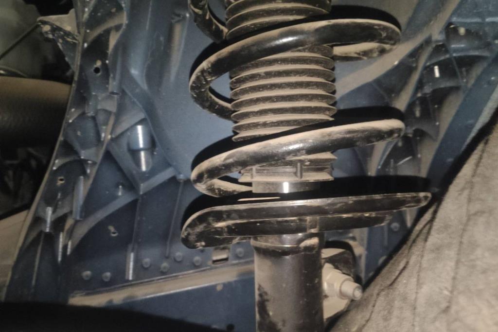 صنوبرص أمامي فورد اكسبلورر 2021 2022 2023