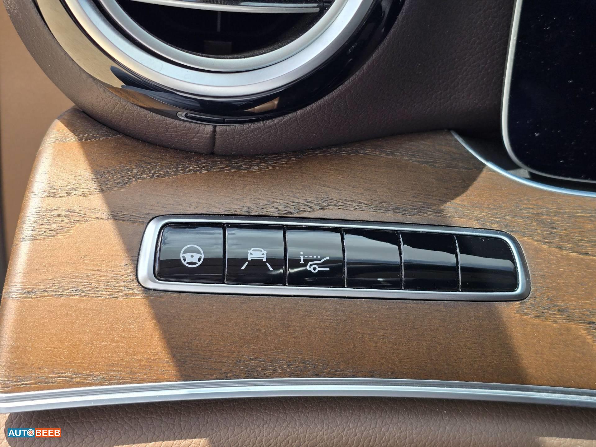 Mercedes Benz E300 2020