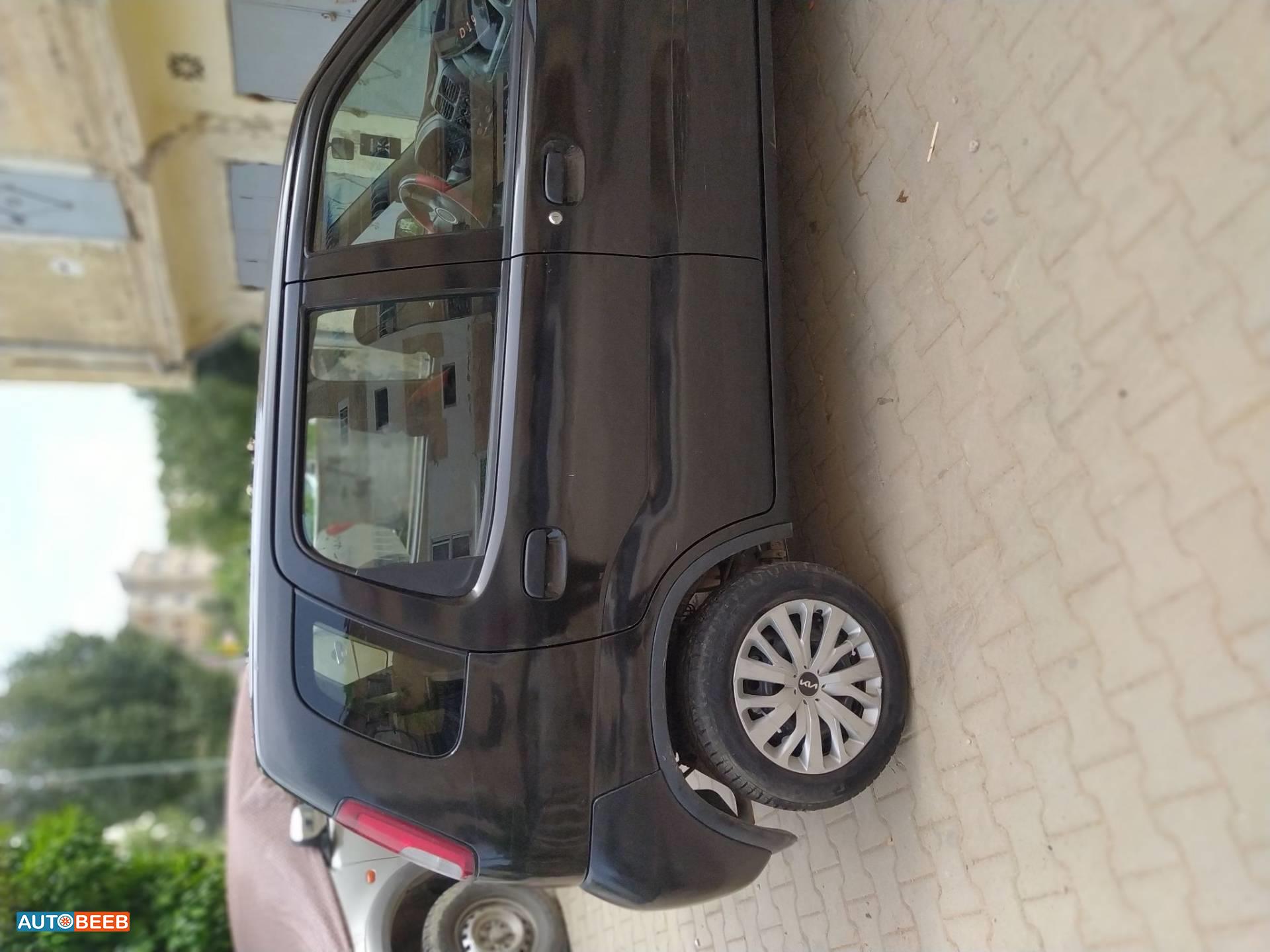 Suzuki Ignis 2001