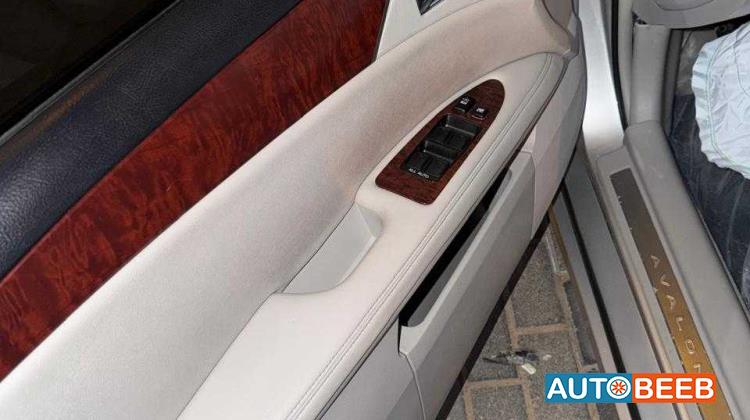  سيارة كاملة تويوتا افالون