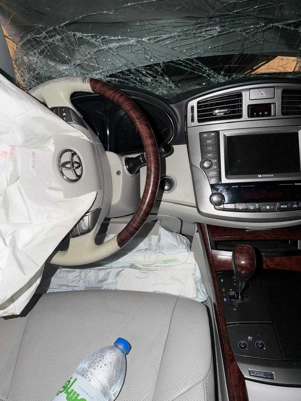  سيارة كاملة تويوتا افالون