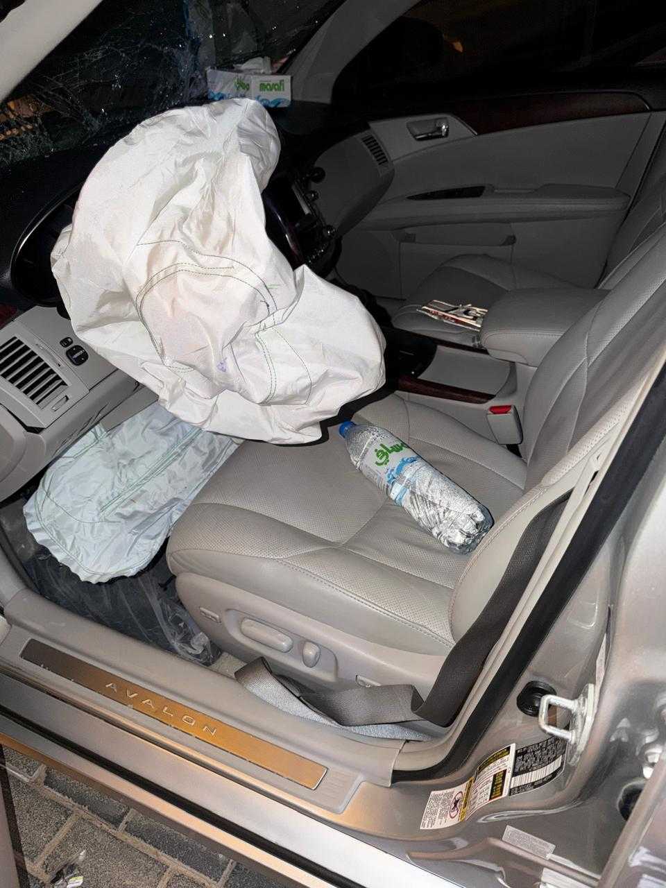  سيارة كاملة تويوتا افالون