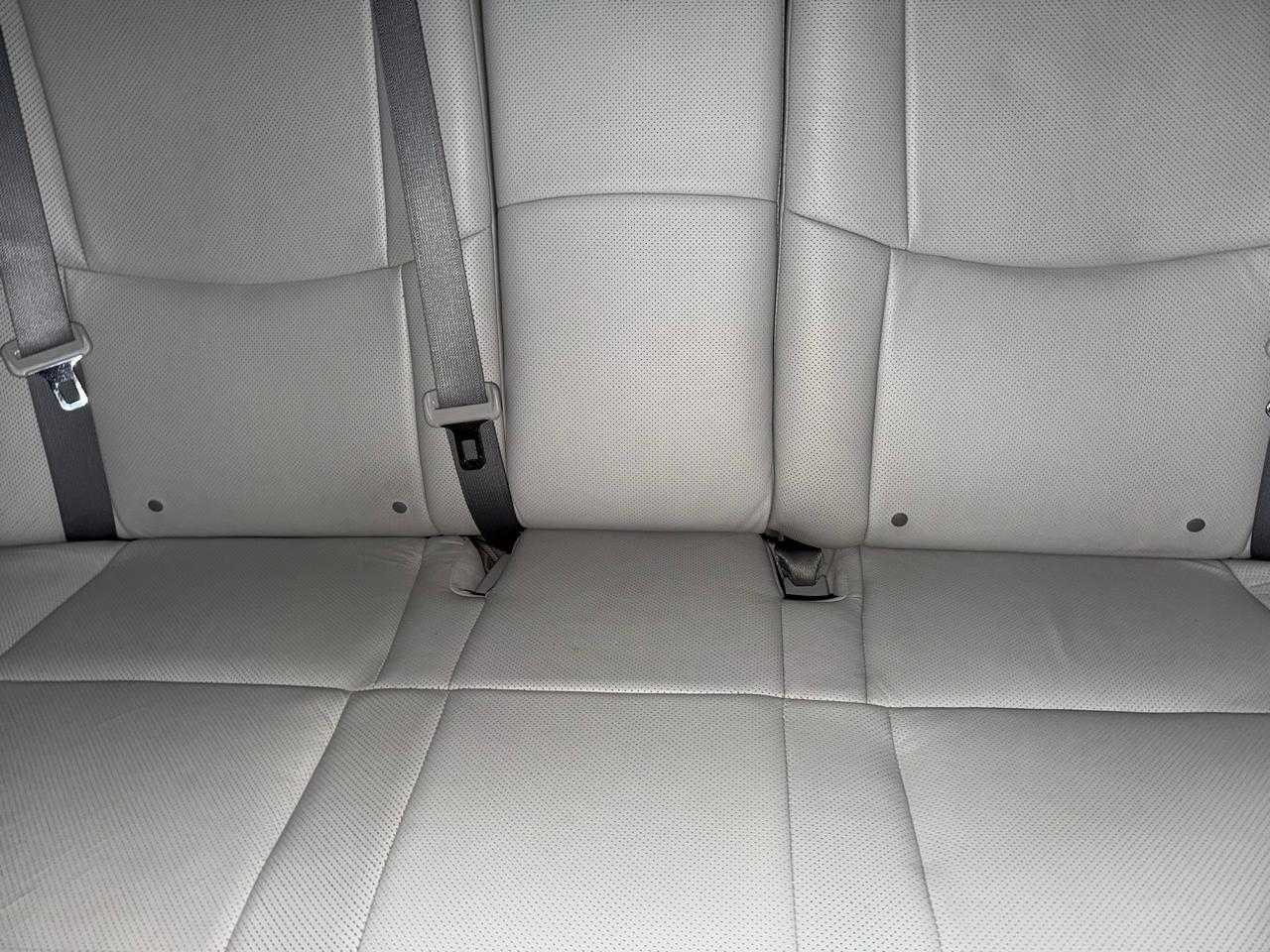  سيارة كاملة تويوتا افالون