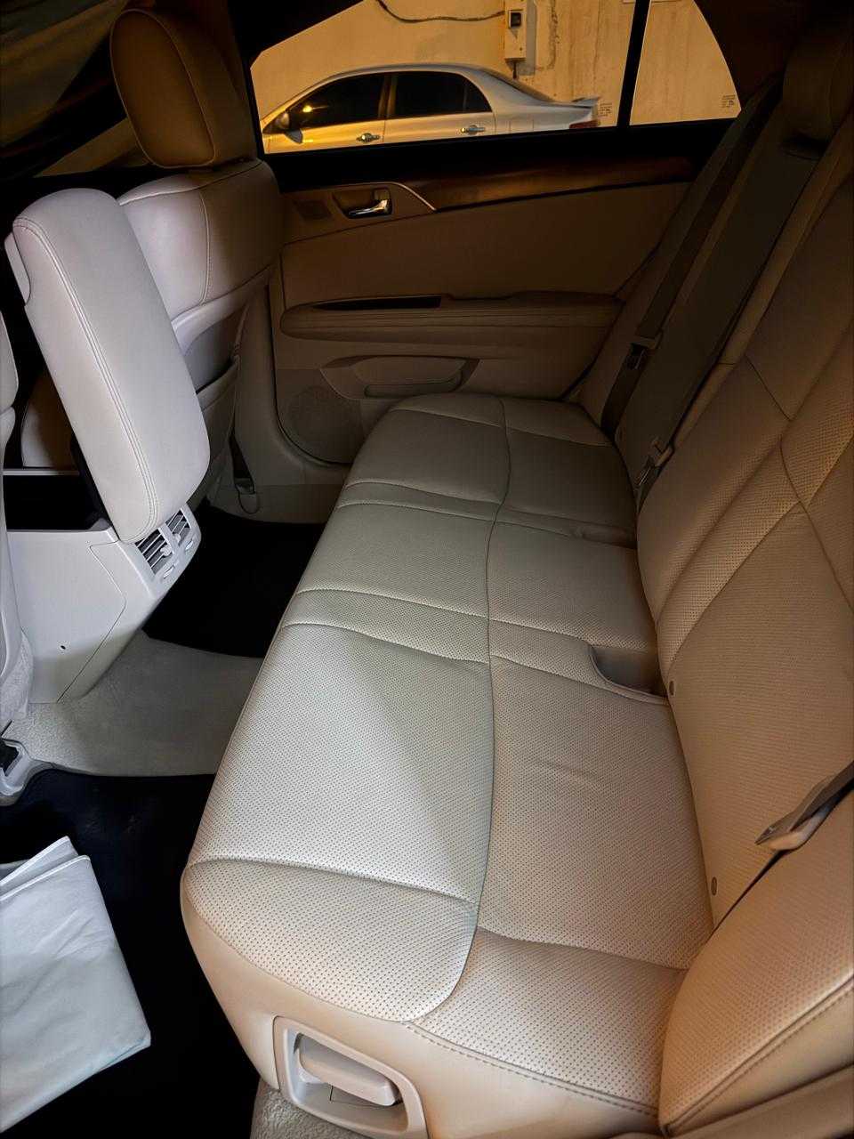  سيارة كاملة تويوتا افالون