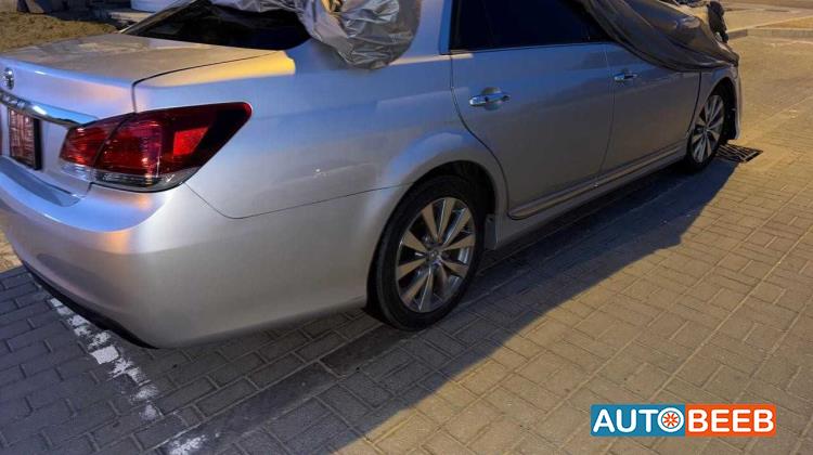  سيارة كاملة تويوتا افالون