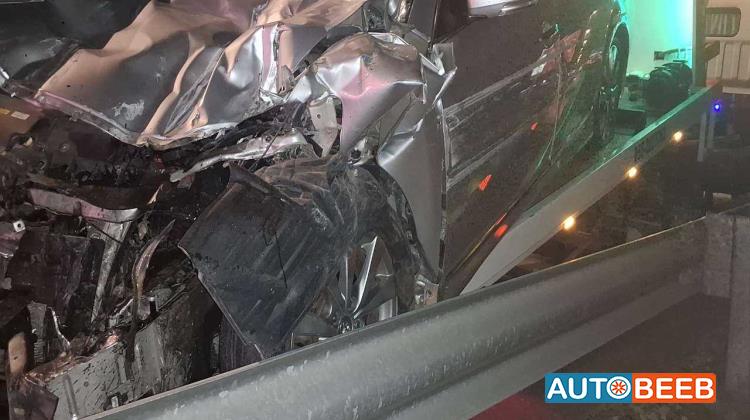  سيارة كاملة تويوتا افالون