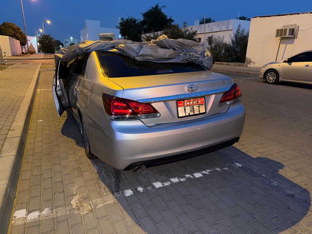  سيارة كاملة تويوتا افالون