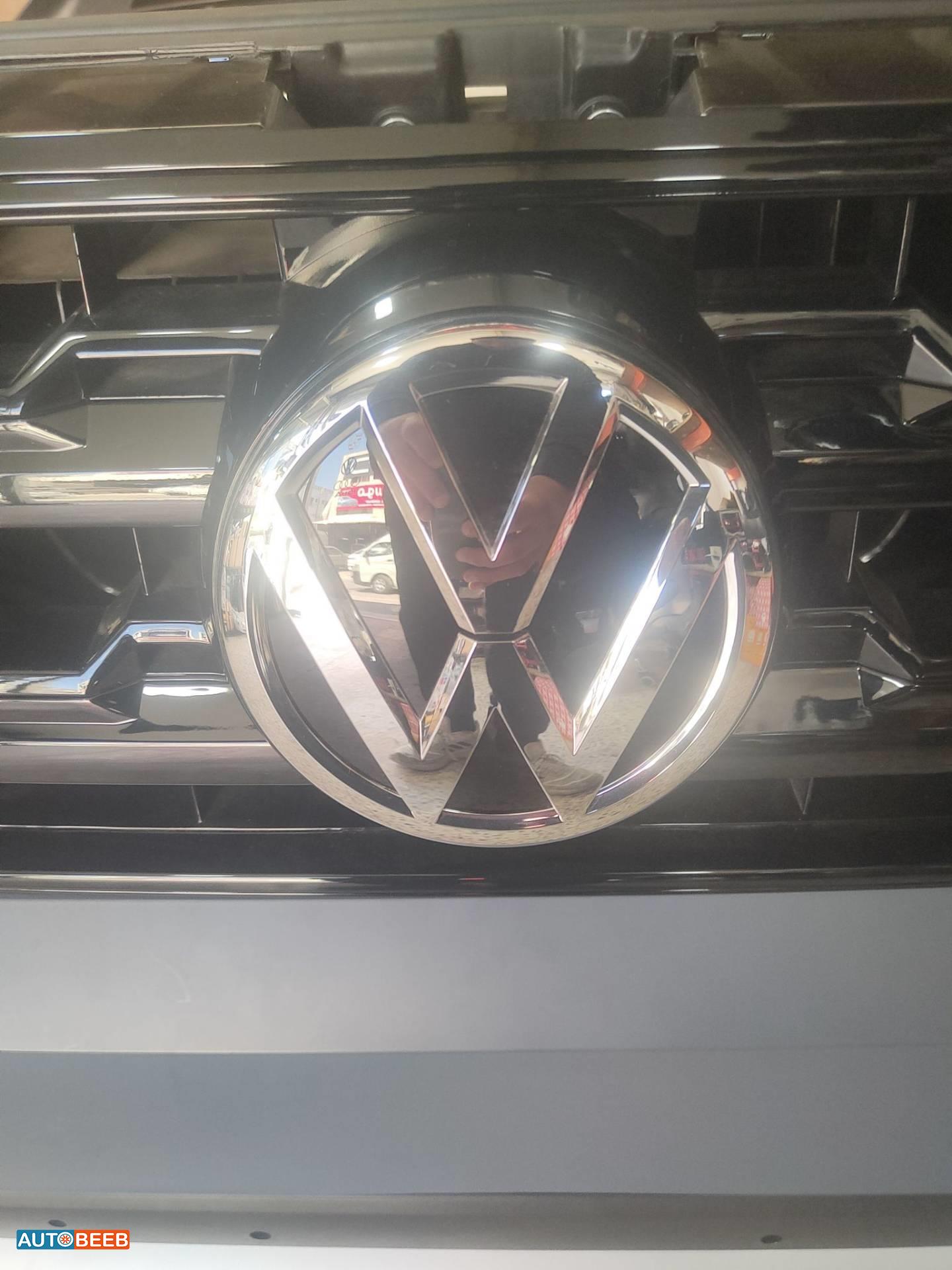 Body  Emblems Volkswagen Teramont