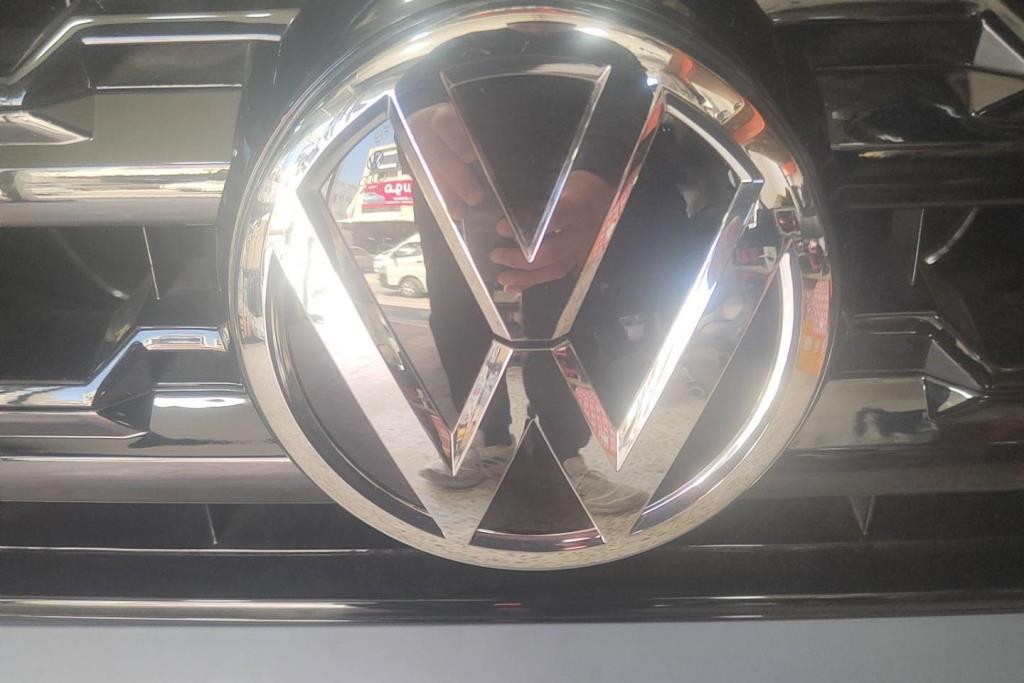 Body  Emblems Volkswagen Teramont